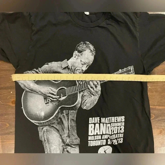 Dave Matthew’s Band Molson Amphitheatre Concert T-Shirt - Picture 5 of 6